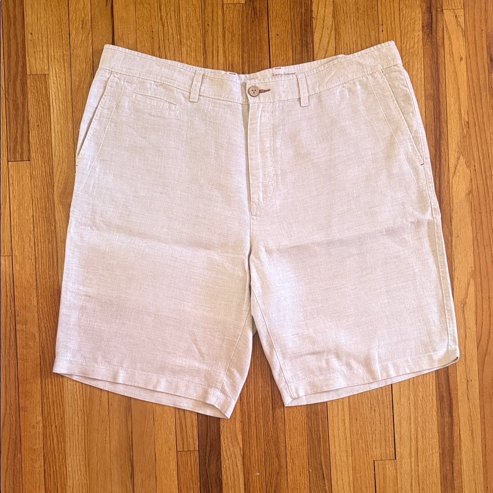New Tommy Bahama Cream Linen Shorts